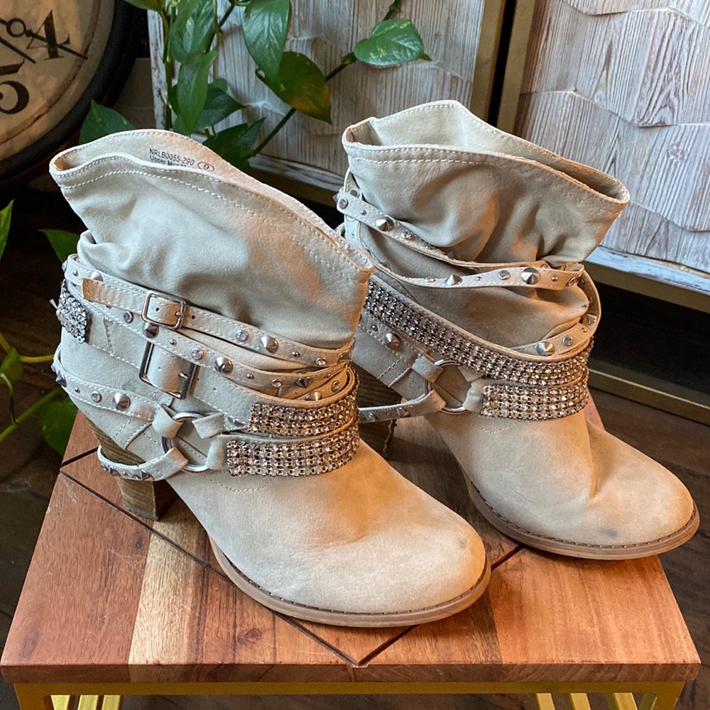 Sparkly Cowboy Booties